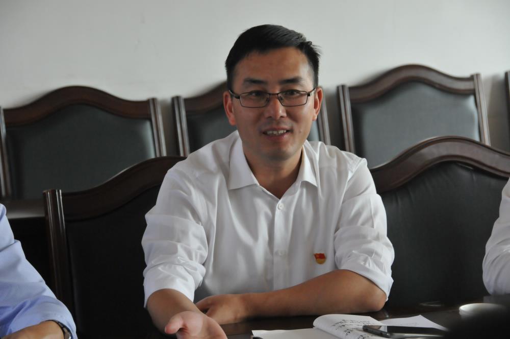 1572314054131924.jpg 唐咸富调研(1).jpg